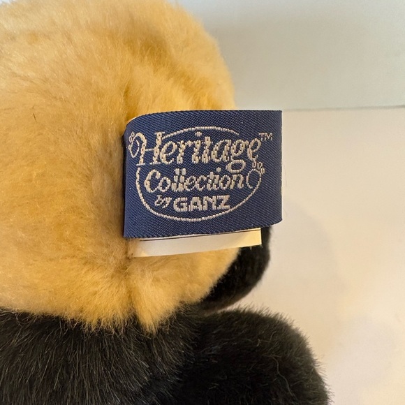 Ganz Heritage Collection Kee Chong Black and White 9" Sitting Panda Bear - Picture 4 of 5